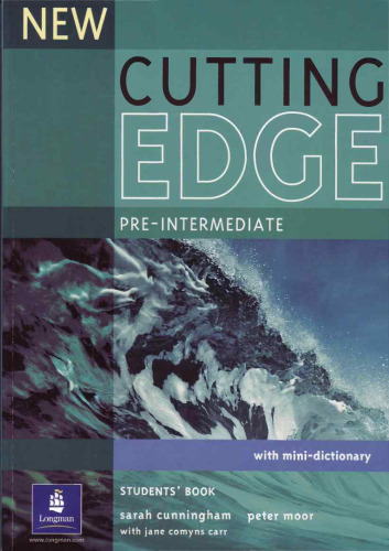 New Cutting Edge: Pre-intermediate Student's Book with Mini-dictionary