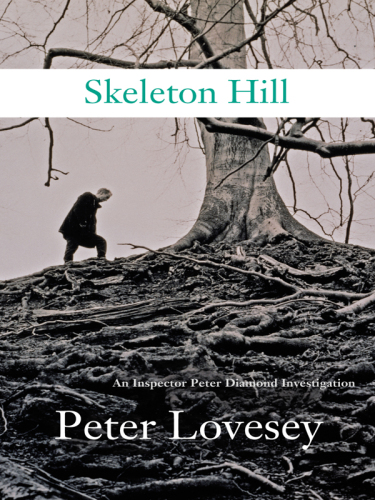 Skeleton Hill: An Inspector Peter Diamond Investigation