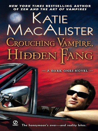 Crouching Vampire, Hidden Fang (The Dark Ones, Book 7)