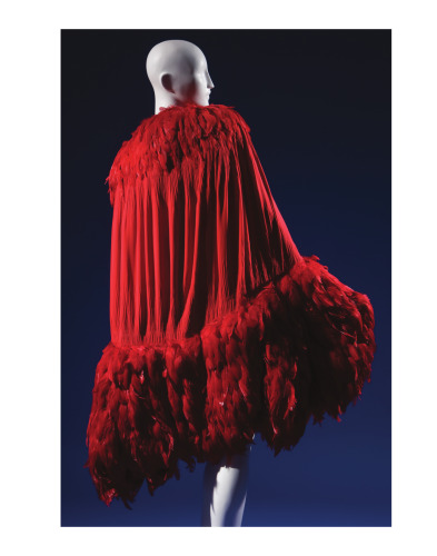 Paris Fashion: A Cultural History